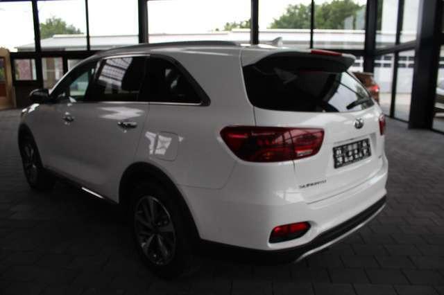Kia Sorento 2.2 Spirit 4WD Aut.(Glasdach+Deluxe)