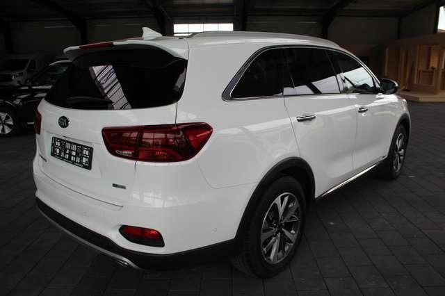 Kia Sorento 2.2 Spirit 4WD Aut.(Glasdach+Deluxe)