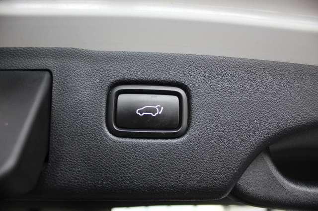 Kia Sorento 2.2 Spirit 4WD Aut.(Glasdach+Deluxe)