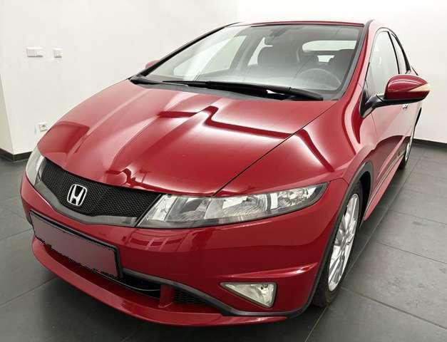 Honda Civic 1.8i-VTEC Sport