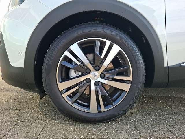 Peugeot 3008 Allure 1.5 BlueHDI KLIMA / NAVI / PANORAMA / SITZH