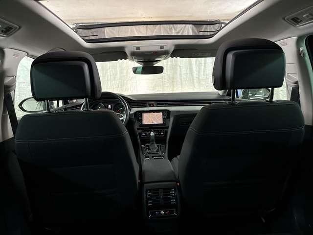 Volkswagen Passat 2.0TDI Business LED NAVI PANO KAMERA DAB