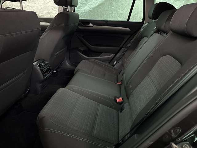 Volkswagen Passat 2.0TDI Business LED NAVI PANO KAMERA DAB