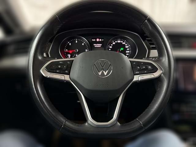 Volkswagen Passat 2.0TDI Business LED NAVI PANO KAMERA DAB