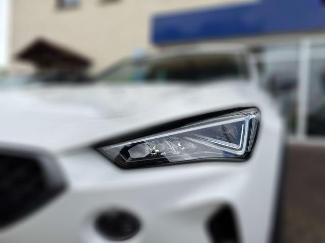 Cupra Formentor DSG*KAMERA*NAV*eAHK*CARPLAY*el.Heckklappe*ACC*uvm