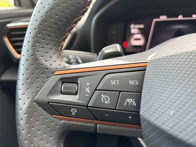 Cupra Formentor DSG*KAMERA*NAV*eAHK*CARPLAY*el.Heckklappe*ACC*uvm