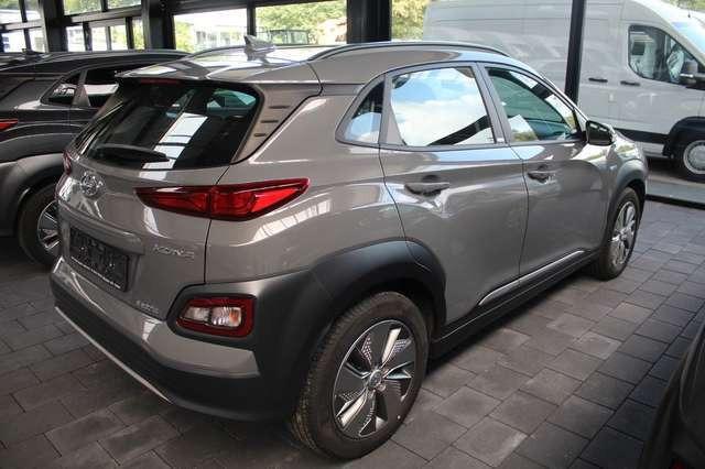 Hyundai S-Coupe Kona Basis Elektro 2WD