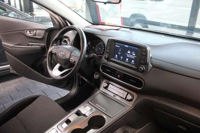 Hyundai S-Coupe Kona Basis Elektro 2WD