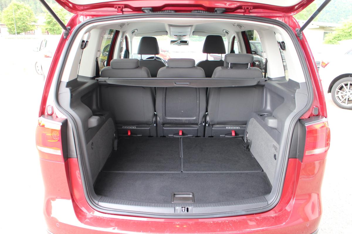 Volkswagen Touran Cross 2.0 TDI *7 SITZER*Navi*2.Hand*RearCamera