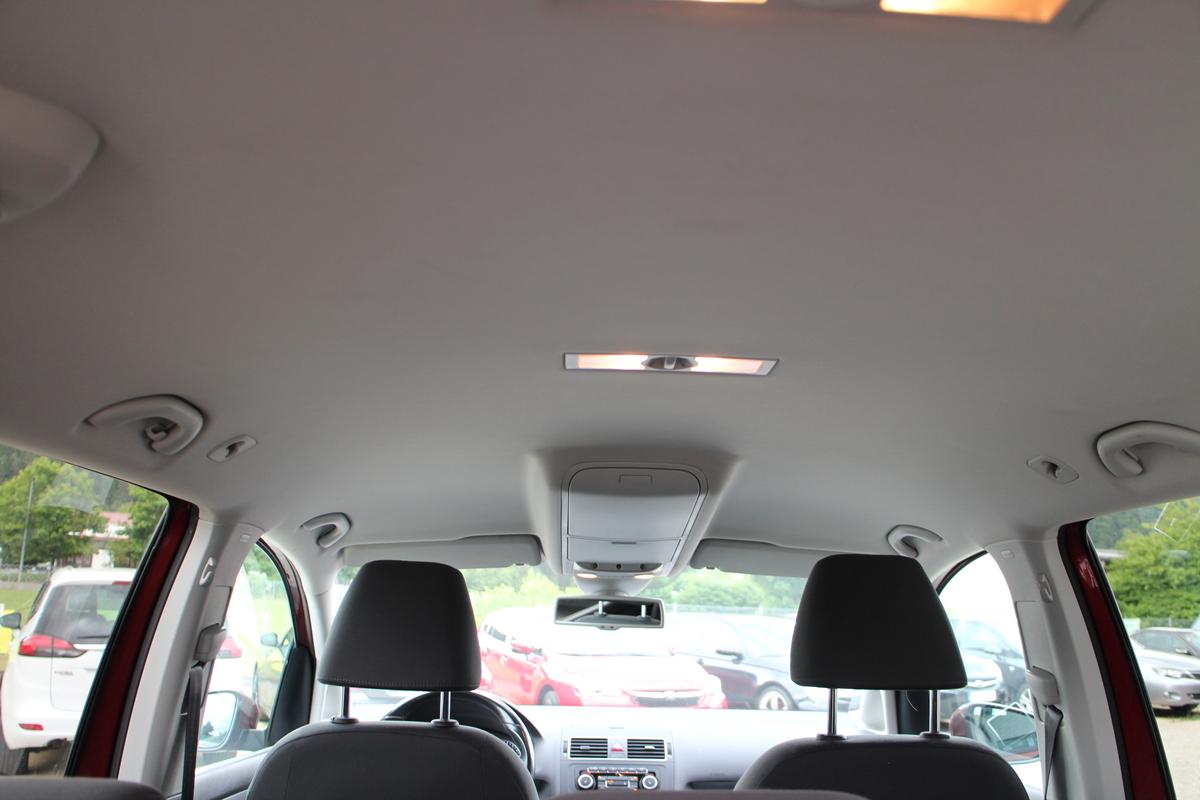 Volkswagen Touran Cross 2.0 TDI *7 SITZER*Navi*2.Hand*RearCamera