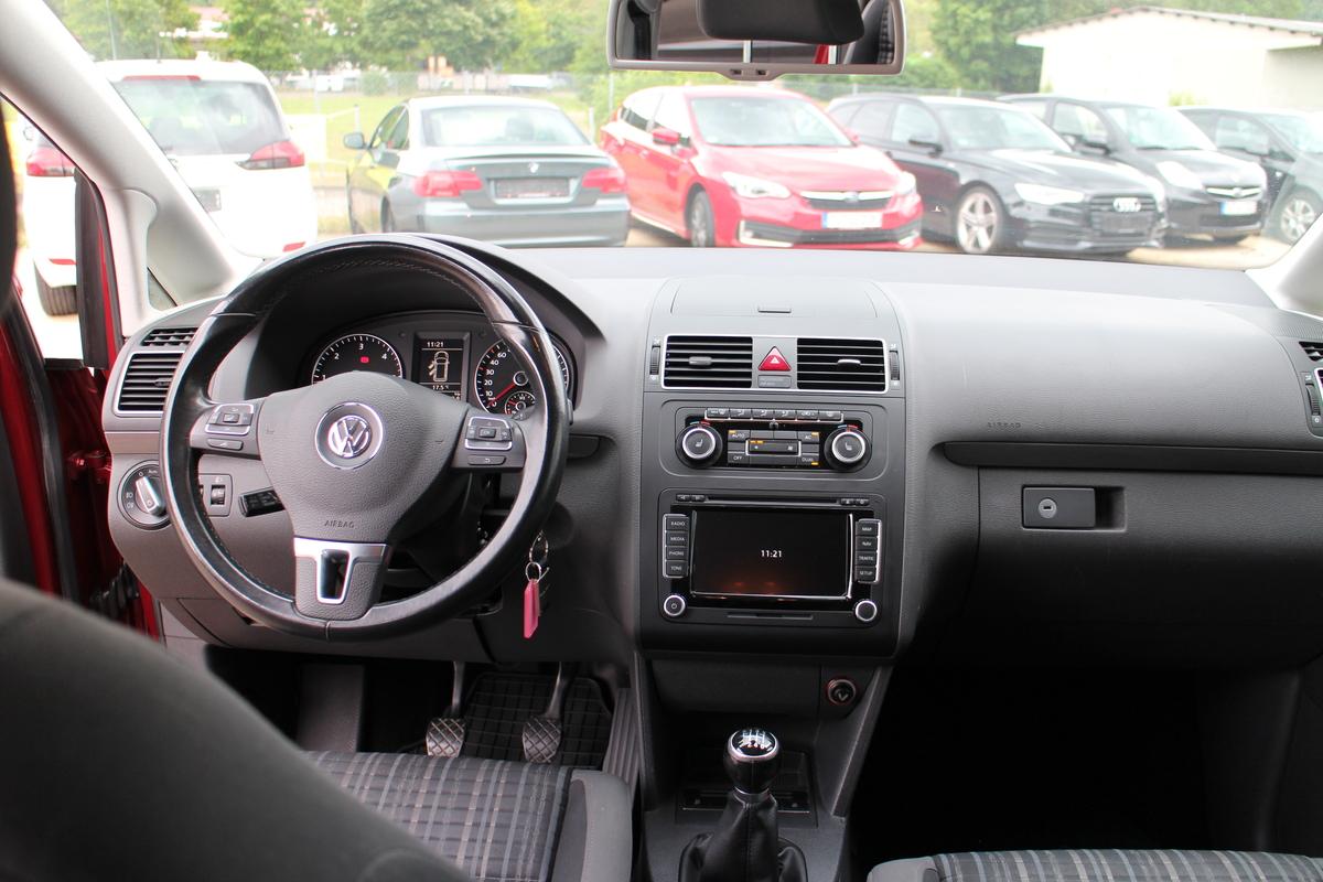 Volkswagen Touran Cross 2.0 TDI *7 SITZER*Navi*2.Hand*RearCamera