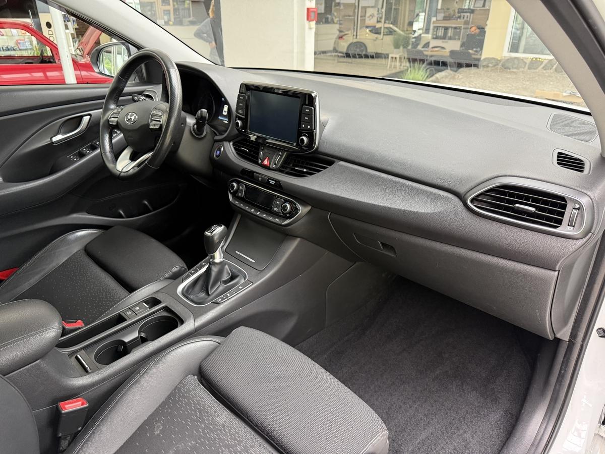 Hyundai i30 1.4 T-GDI Premium (EURO 6d-TEMP) 