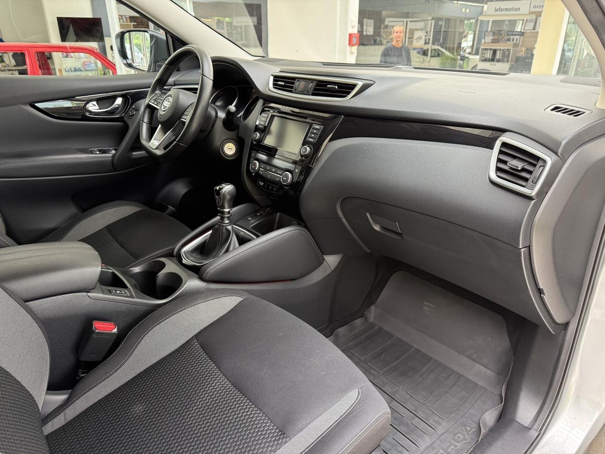 Nissan Qashqai 1.3 DIG-T 103 kW Acenta 4x2 (EURO 6d-TEMP) 