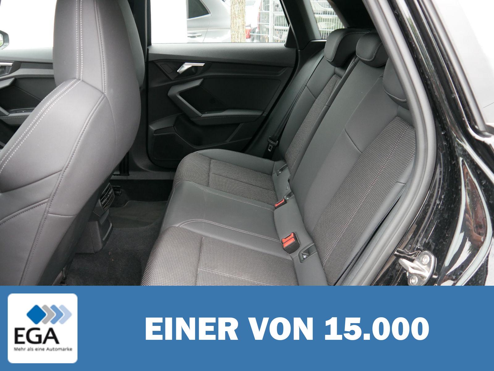 Audi A3 Sportback 35 TFSI CoD S-TRONIC * S-LINE * LED * NAVI * PARKTRONIC * SITZHEIZU