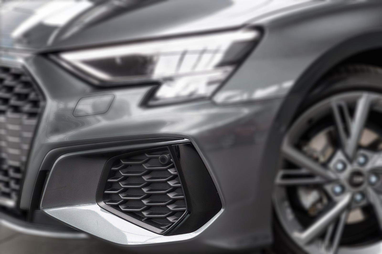 Audi A3 Limousine S line +LED+KAMERA+KEYLESS+APP+NAVI
