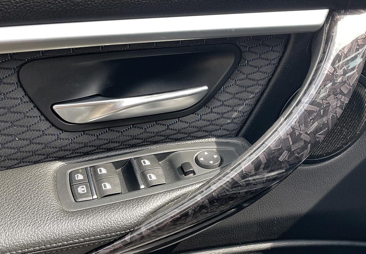 BMW 330e M Sport.LED.Pano.Head Up Display.
