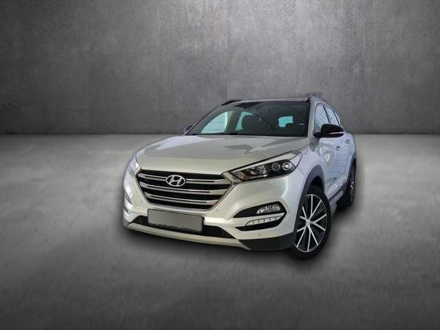 Hyundai Tucson Passion, unfallfrei, AHK, Navi, Pano, Kamera, LED