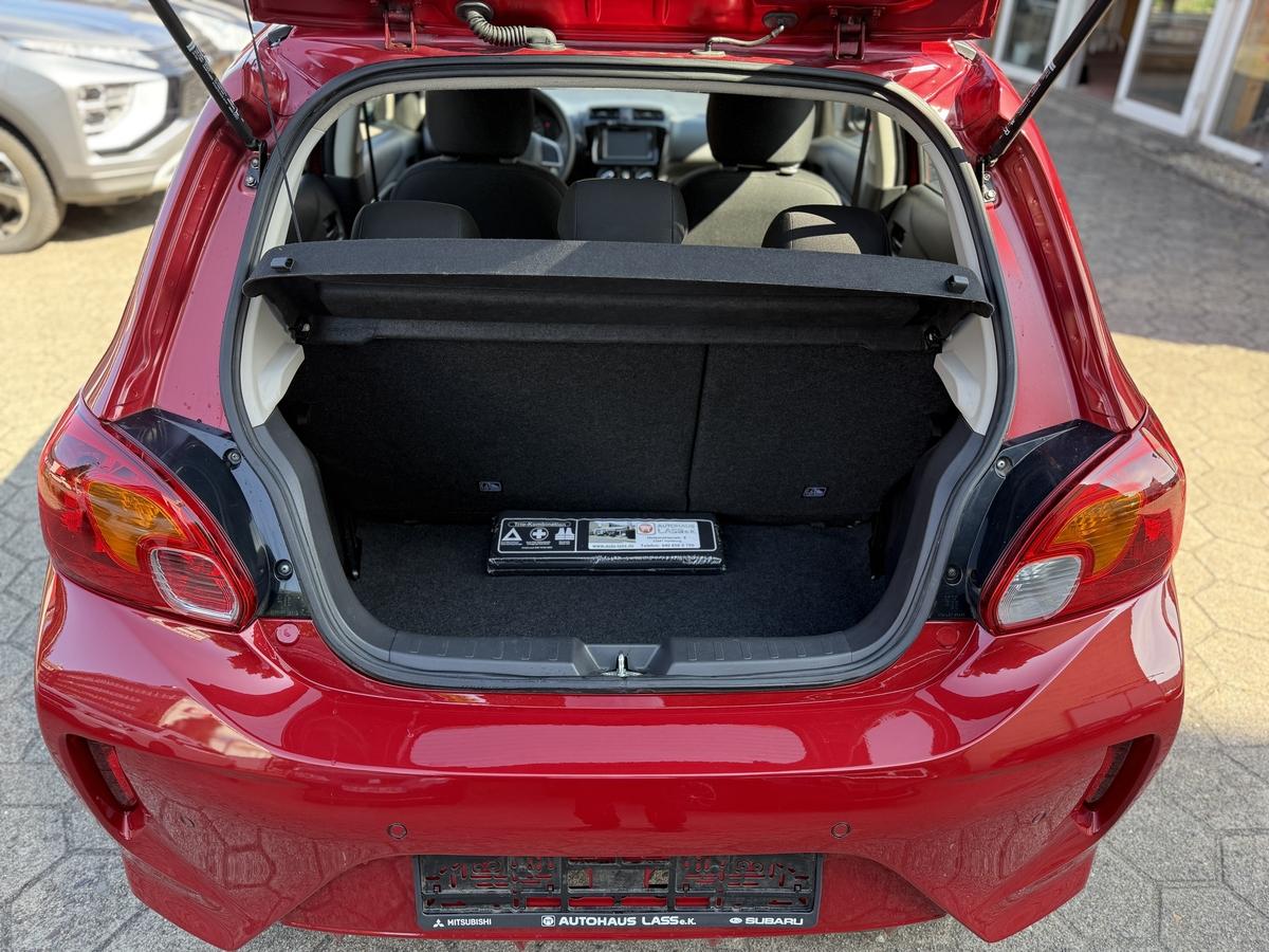 Mitsubishi Space Star Select 1.2 MT. GJR. PDC hinten