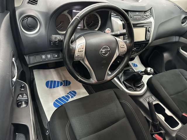 Nissan Navara N-Connecta King Cab 4x4 