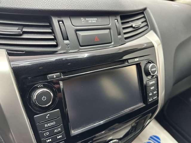 Nissan Navara N-Connecta King Cab 4x4 