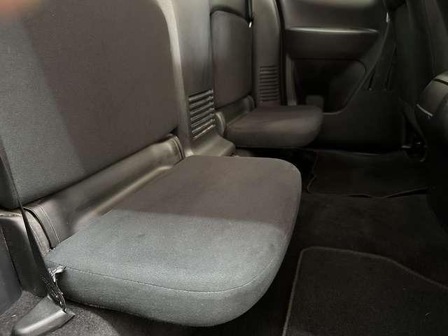 Nissan Navara N-Connecta King Cab 4x4 