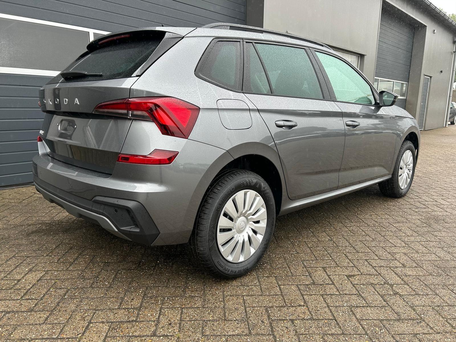 Skoda Kamiq 1.0 TSI 115PS DSG Selection Matrix-LED Sitzheizung Gar