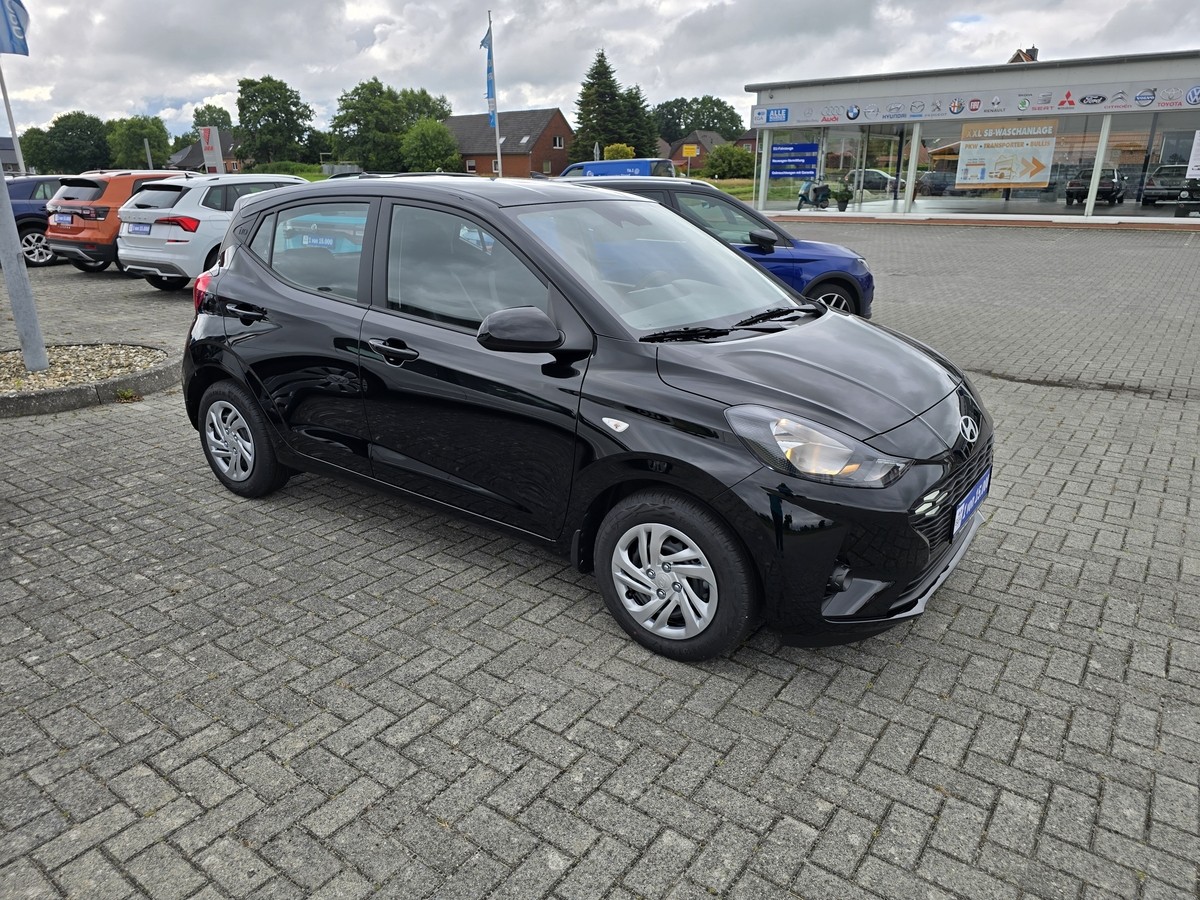 Hyundai i10 1.0 5-Türer #Navi #RFK #SHZ #DAB #beh. Lenkrad #GJR