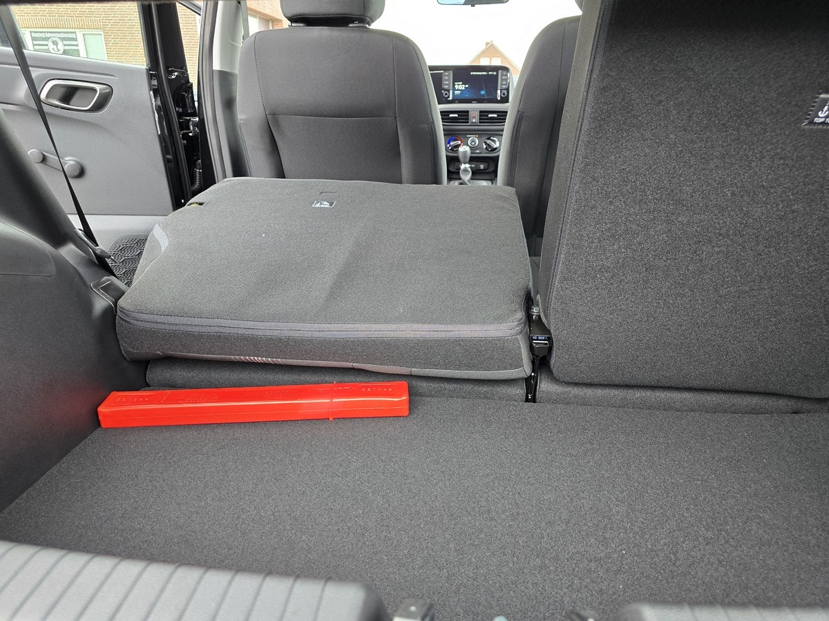 Hyundai i10 1.0 5-Türer #Navi #RFK #SHZ #DAB #beh. Lenkrad #GJR