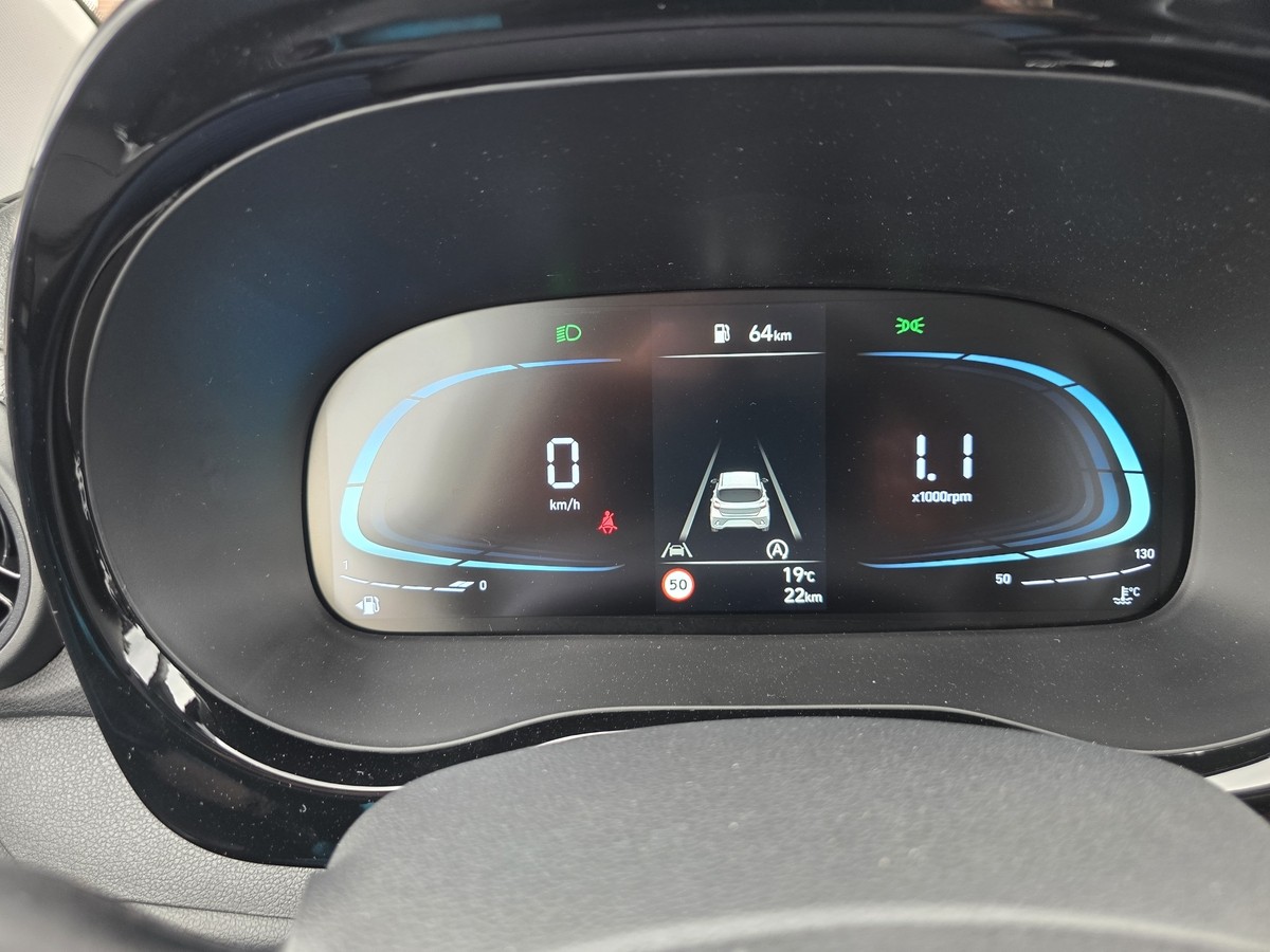 Hyundai i10 1.0 5-Türer #Navi #RFK #SHZ #DAB #beh. Lenkrad #GJR