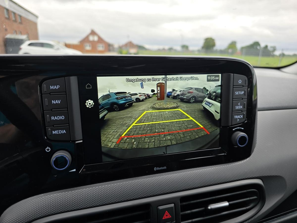 Hyundai i10 1.0 5MT Navi Rückfahrkamera SHZ  DAB beh. Lenkrad