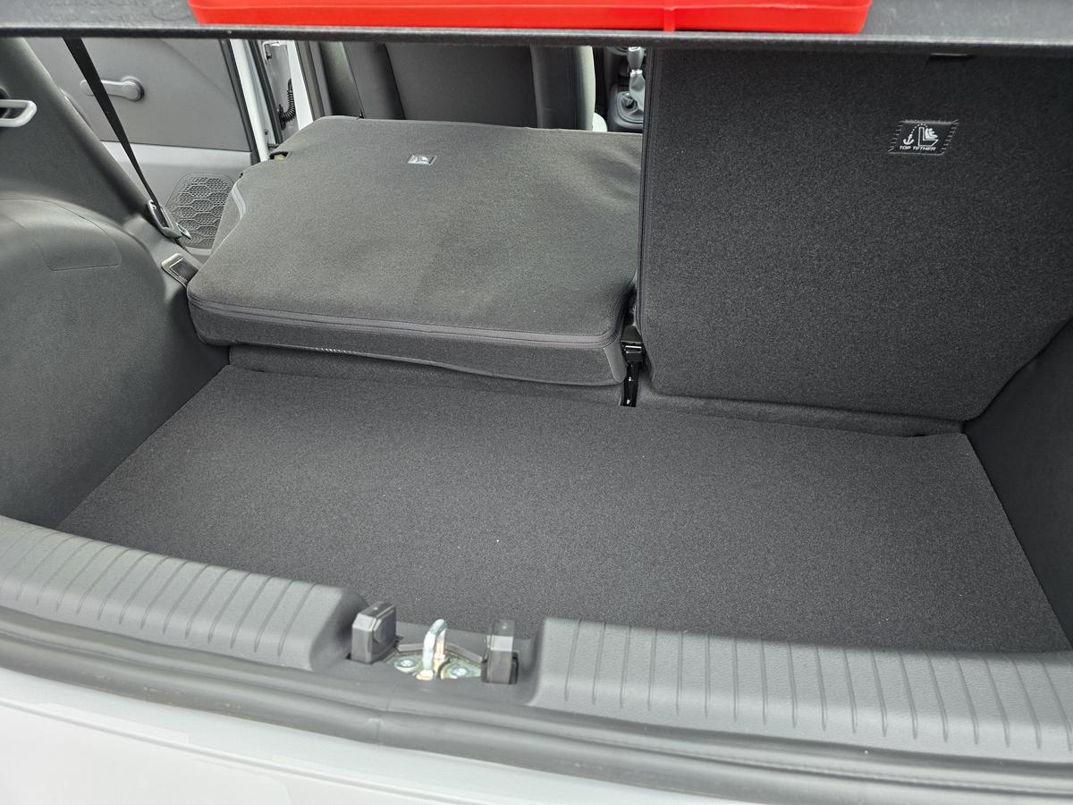 Hyundai i10 1.0 5MT Navi Rückfahrkamera SHZ  DAB beh. Lenkrad