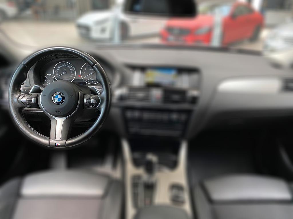 BMW X4 xDrive 20i Advantage NAVI*RFK*TPM*21