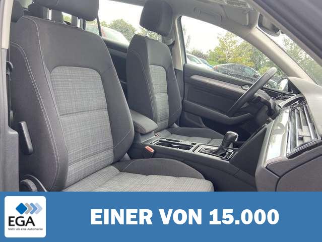 Volkswagen Passat Variant 2.0 TDI DSG BUSINESS NAVI+LED+KAM