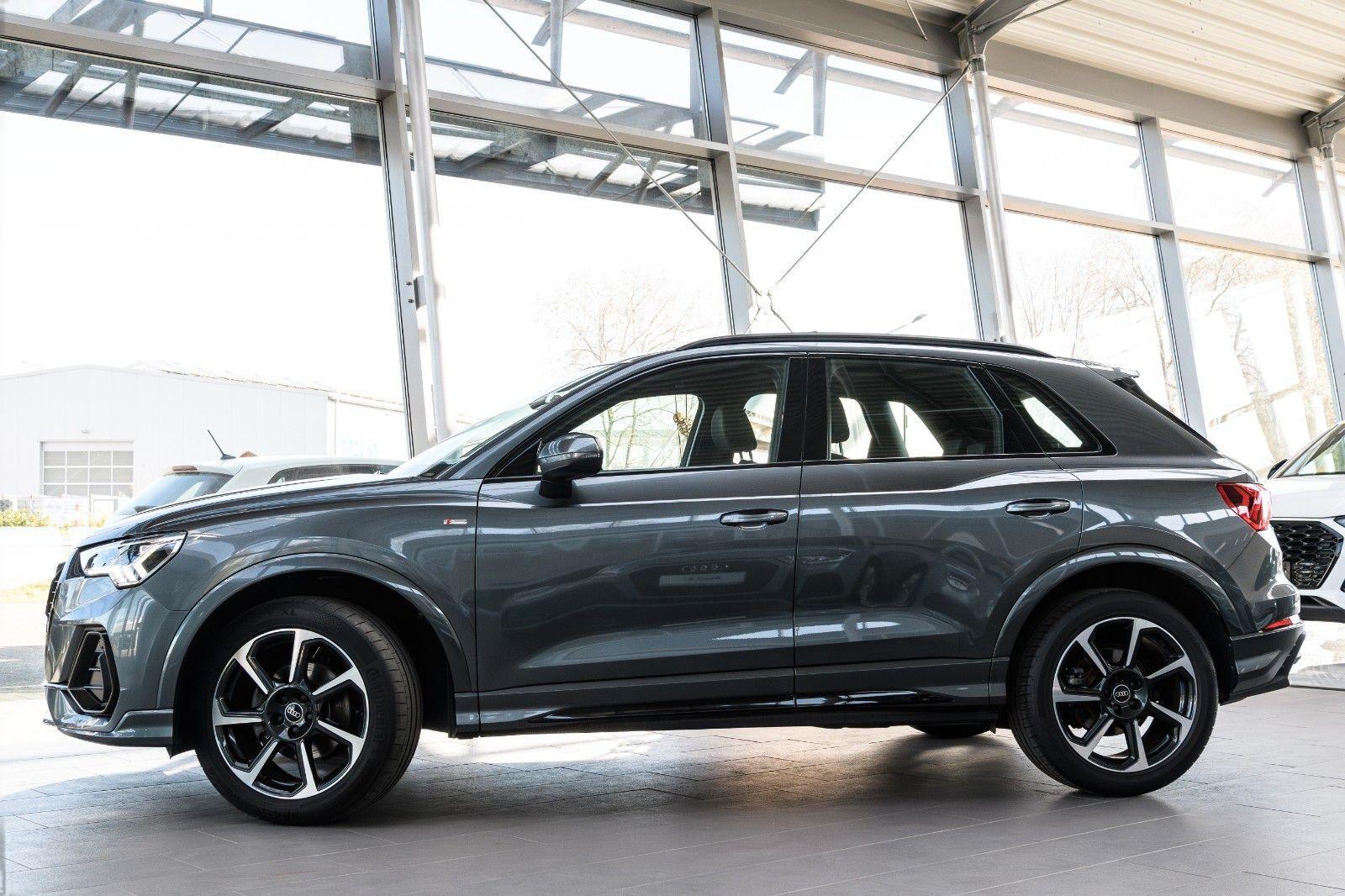 Audi Q3 35 TFSI S line +LED+PANO+AHK+KAMERA+NAVI+KEYL
