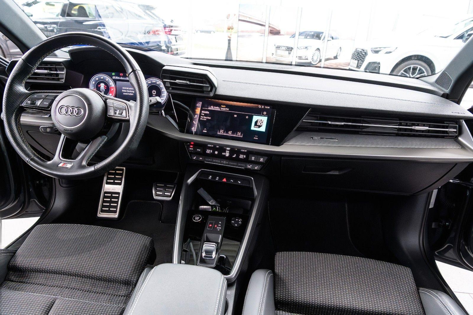 Audi A3 Sportback 35 TFSI S line +LED+KAMERA+ACC+APP+