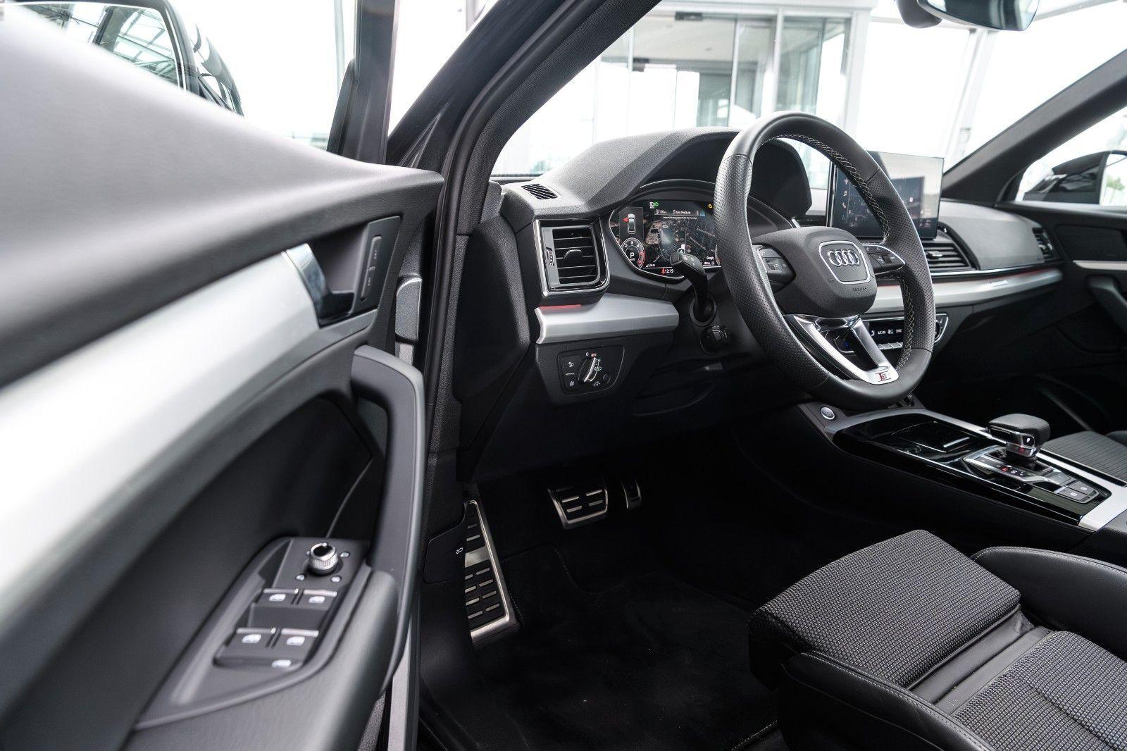 Audi Q5 40 TDI S line +MATRIX+PANO+KAMERA+KEYLESS+APP