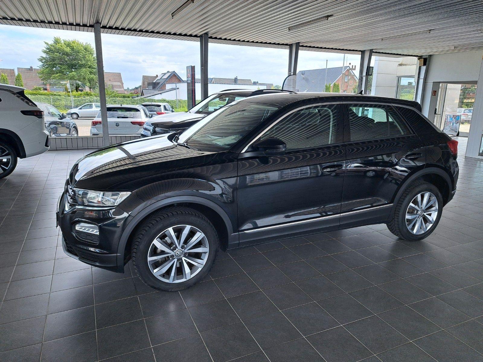 Volkswagen T-Roc Style +Navi +Bluetooth