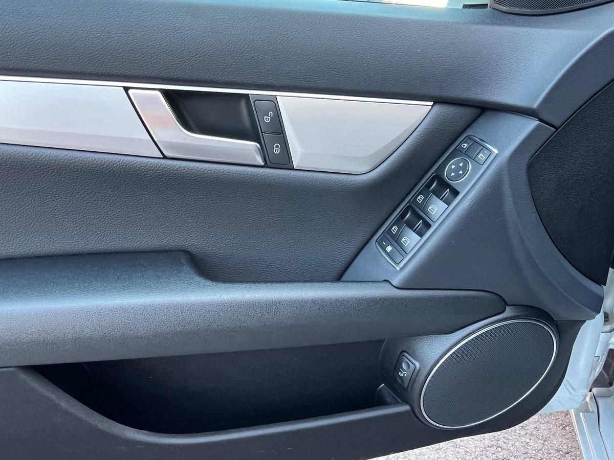 Mercedes-Benz C 350 CGI Avantgarde Dt. Fahrzeug 2. Hand NAVI