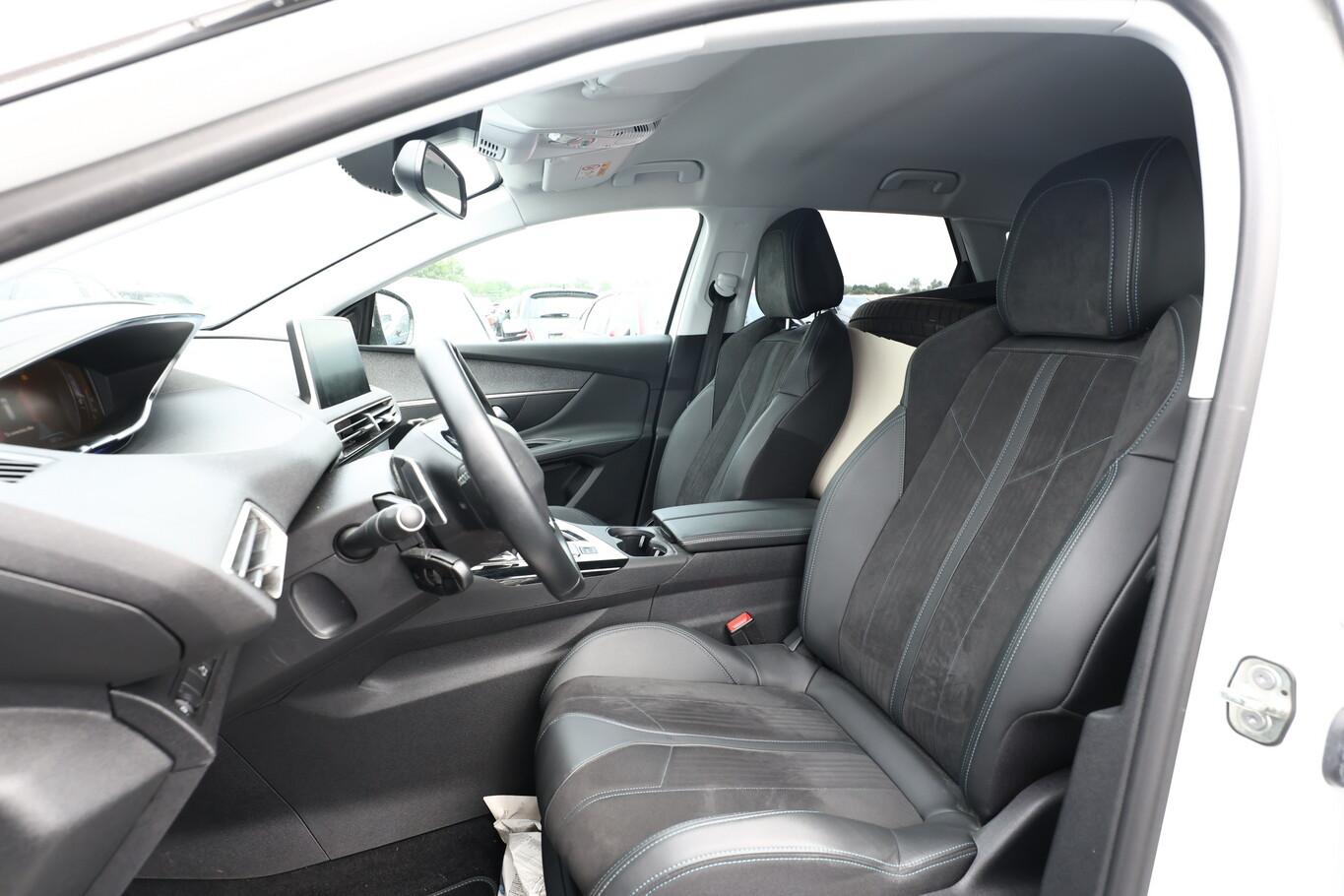 Peugeot 3008 1.2 PureTech 130 Aut. Crossway Nav eHk ACC