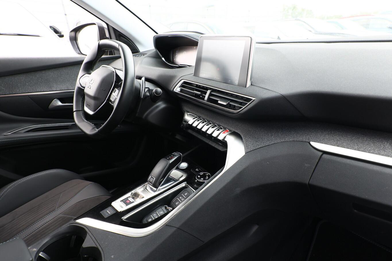 Peugeot 3008 1.2 PureTech 130 Aut. Crossway Nav eHk ACC
