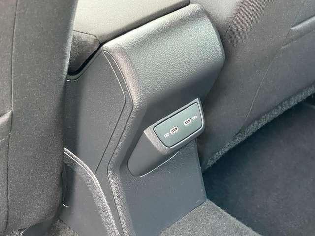 Volkswagen Polo VI TSI Comfortline Nav PDC DAB SH