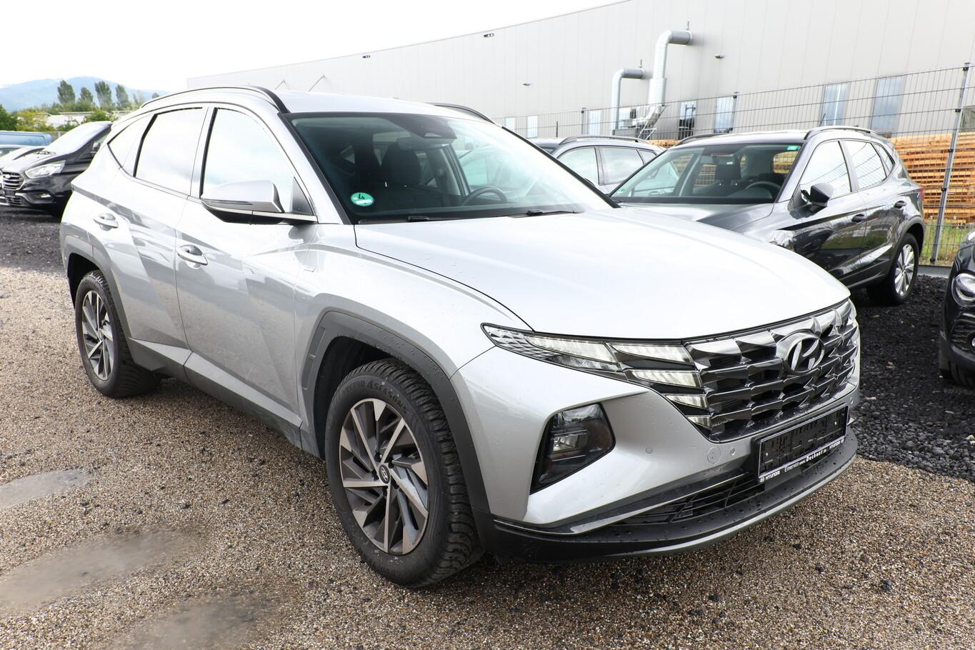 Hyundai Tucson 1.6 T-GDI 179 DCT 4WD Trend LED Nav PDC