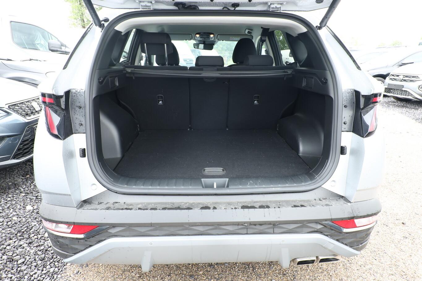 Hyundai Tucson 1.6 T-GDI 179 DCT 4WD Trend LED Nav PDC