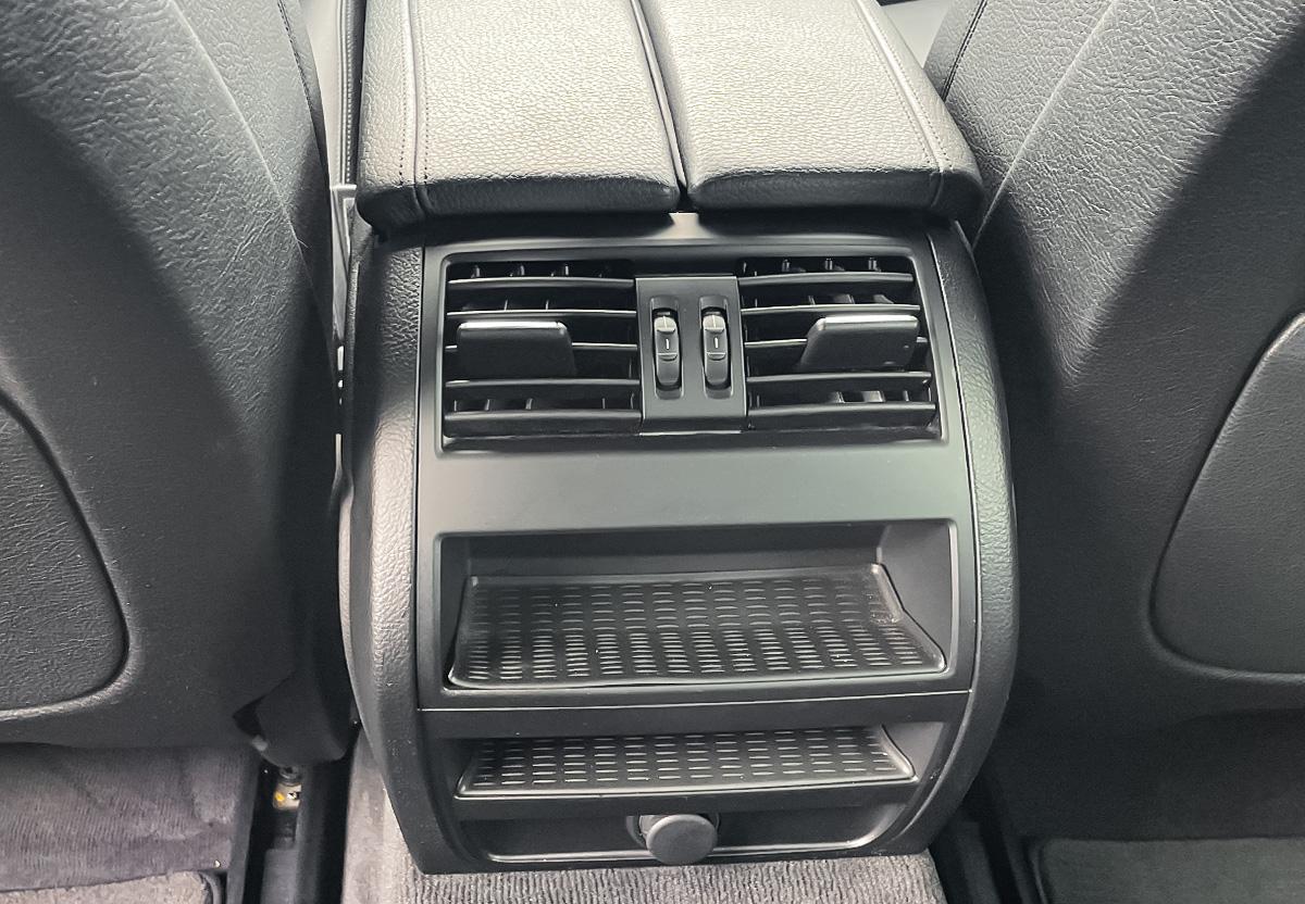 BMW 535d Touring xDrive DPF.Sport M-Paket.PANO.NAVI.