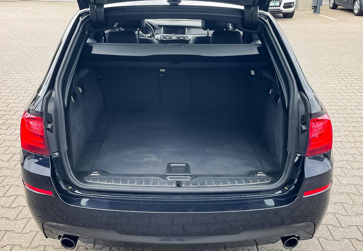 BMW 535d Touring xDrive DPF.Sport M-Paket.PANO.NAVI.