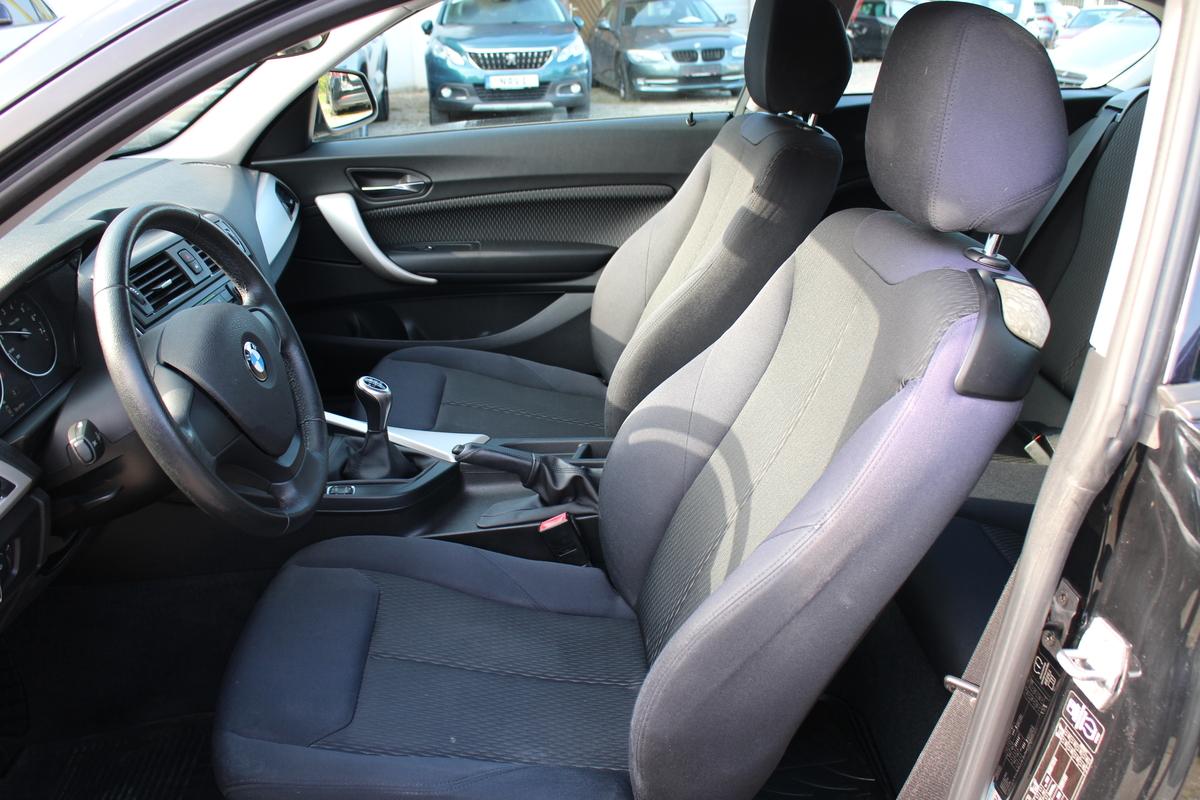 BMW 114i *Klimaanlage*1. Hand*Sitzheizung*Start-Stop-Knopf*
