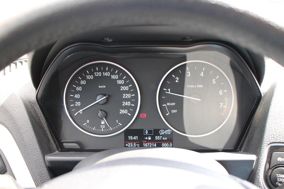 BMW 114i *Klimaanlage*1. Hand*Sitzheizung*Start-Stop-Knopf*