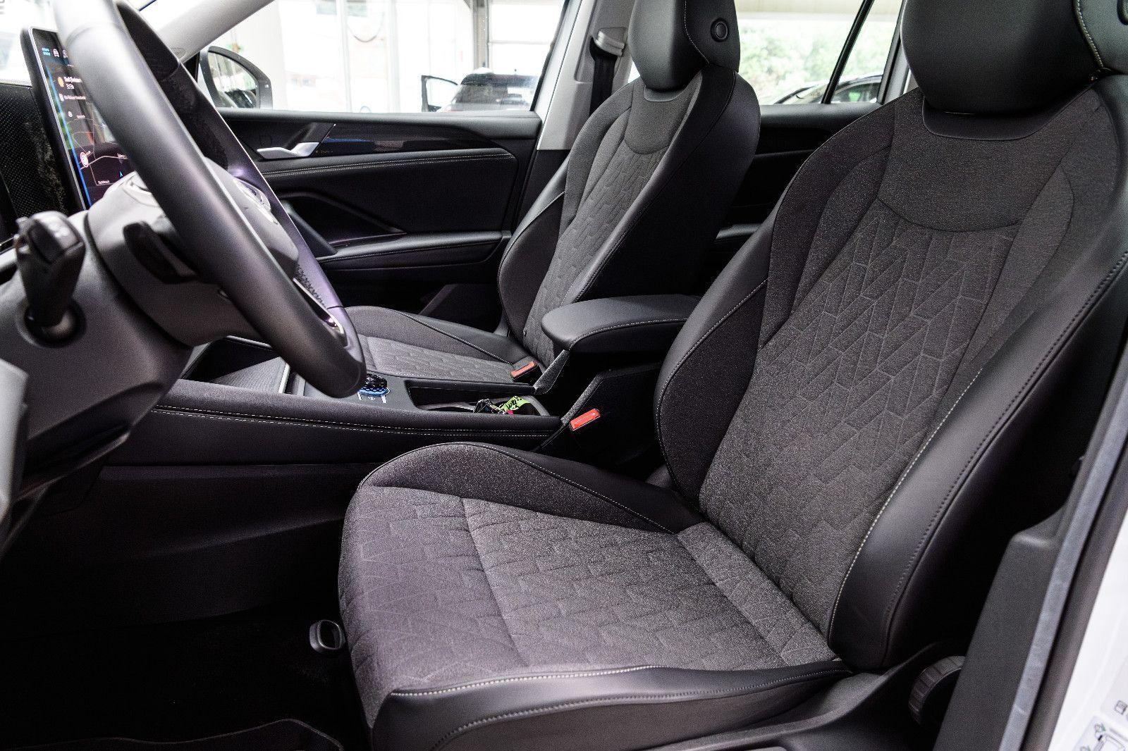 Volkswagen Tiguan Life 2.0 TDI DSG *LED*AHK*NAV*KAMERA*ACC*