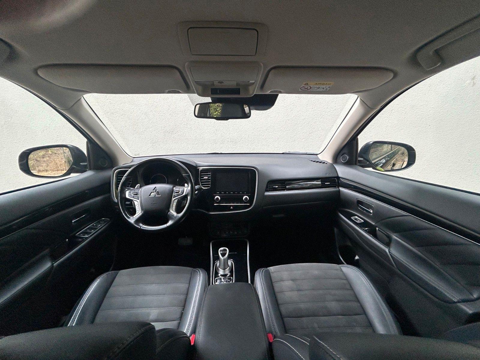 Mitsubishi Plug-in Hybrid Outlander Outlander PHEV , Voll-LED, Allrad, Leder, AHK