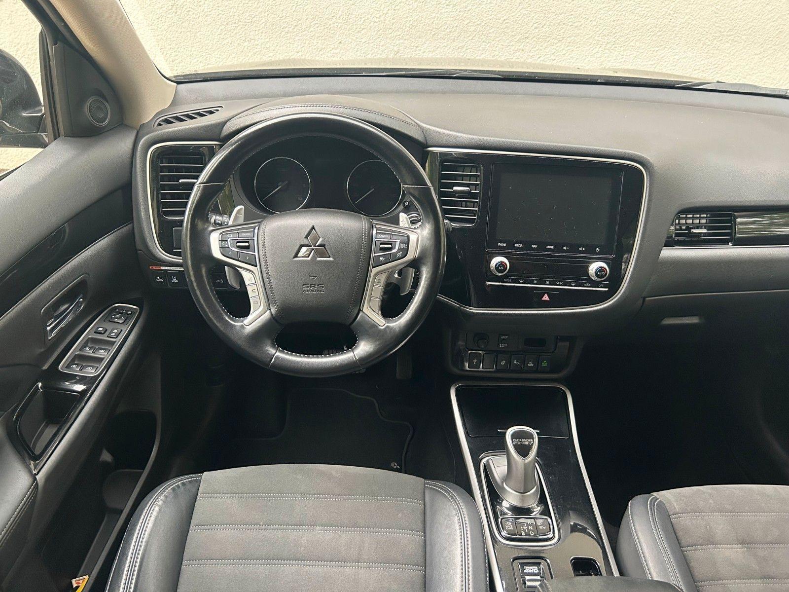 Mitsubishi Plug-in Hybrid Outlander Outlander PHEV , Voll-LED, Allrad, Leder, AHK
